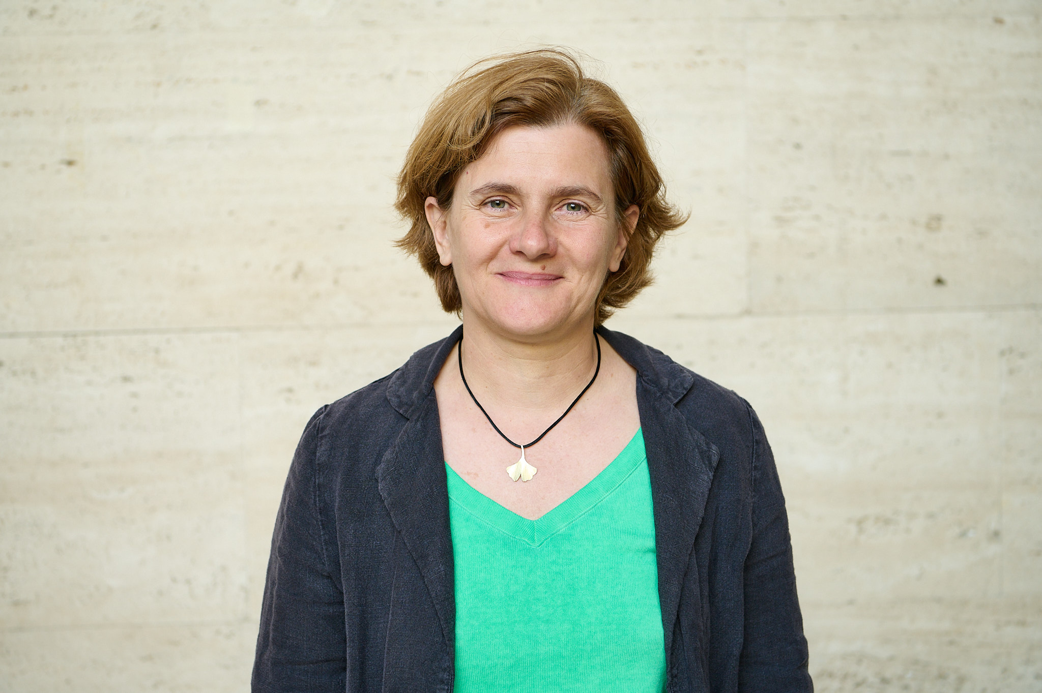 Fotografia de la degana de la Facultat