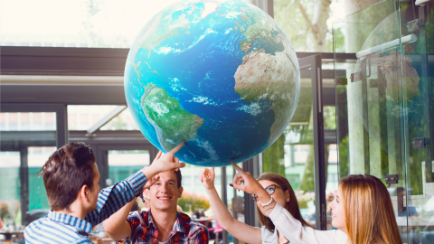 Beca per al Màster Erasmus Mundus en Polítiques Públiques