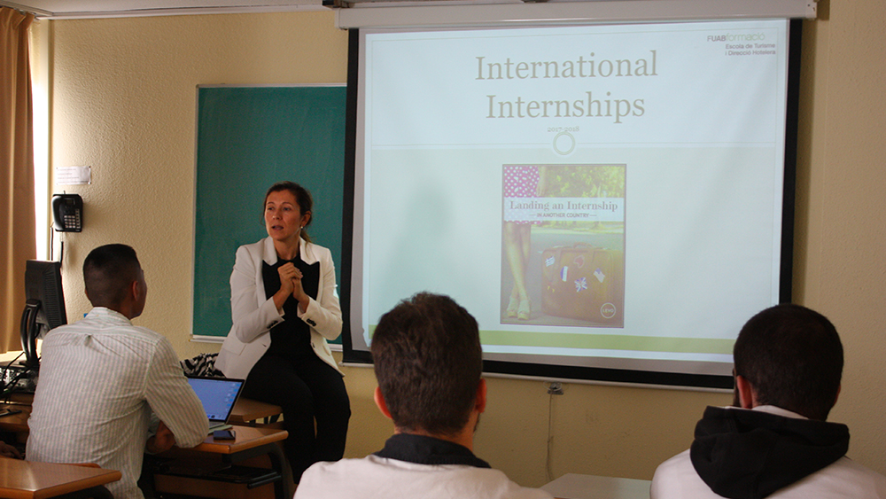 Xerrades sobre pràctiques internacionals