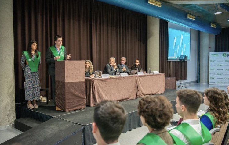 Estudiants graduats de la Facultat de Ciències 
