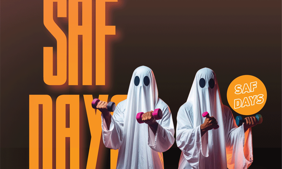 Gent disfressada de Halloweenfent esport