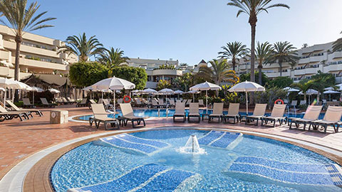 Barceló Group visita l'Escola