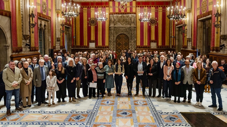 Homenatge a Marta Mata