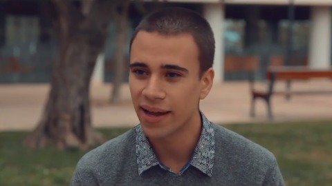 Òscar Montes, en una de les peces sobre els graus de l'EUTDH