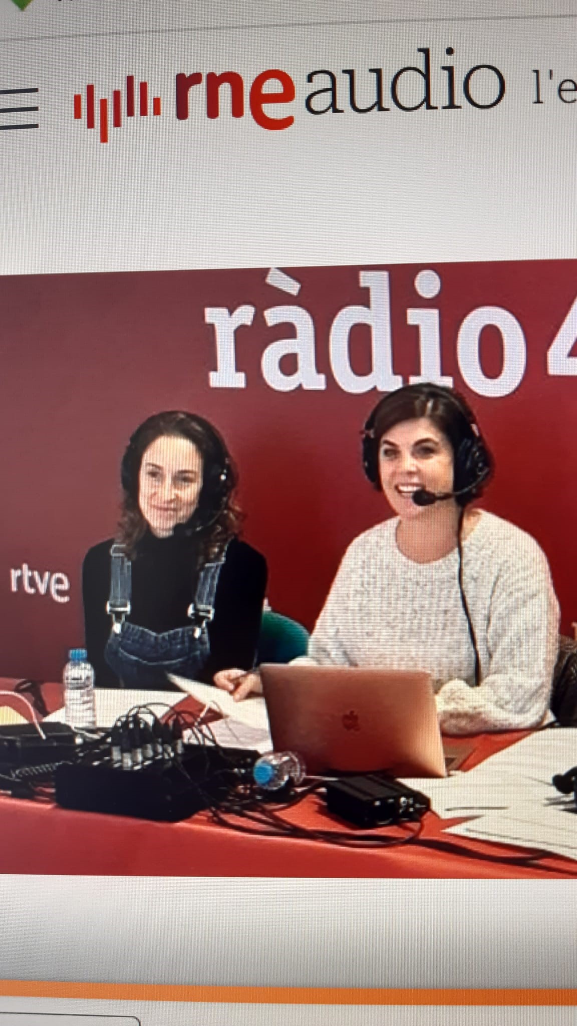 Samanta Villar i Ana Polo a Ràdio 4