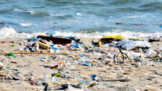 contaminació platja