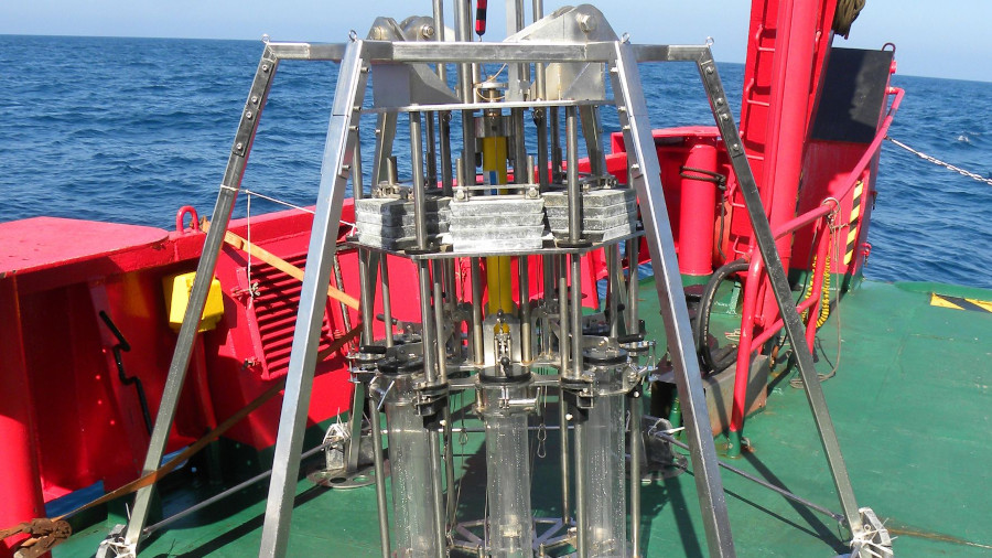 Aparell per recollir sediments marins