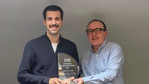 L'alumne del grau de Prevenció i Seguretat Integral Iñigo Serrulla rep un premi