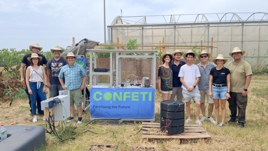 Part de l'equip del projecte CONFETI