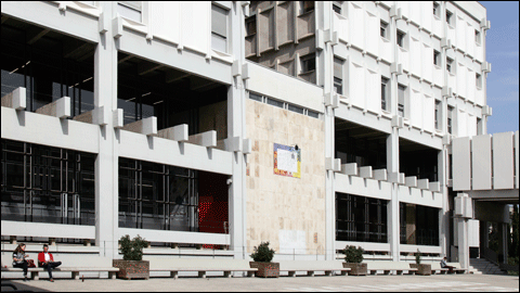 Edificio de la Facultad de Ciencias y la Facultad de Biociencias