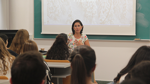 Xerrada impartida per Eva Domínguez