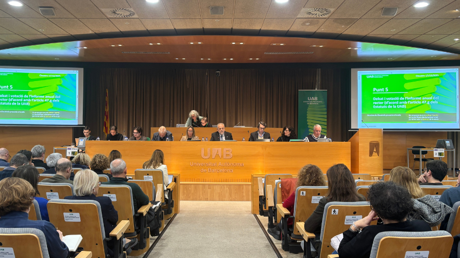 Imatge del nou claustre a la sala d'actes del Rectorat