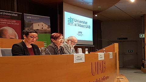 Acte Universitat a l'Abast