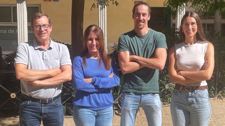 Equip de recerca, amb María Ángeles Martínez a la dreta de la imatge.