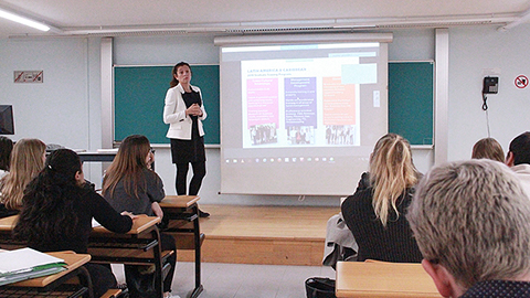 Sessió sobre les pràctiques internacionals de l'Escola