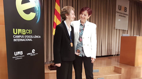 Margarita Salas recibe el doctorado honoris causa por la UAB